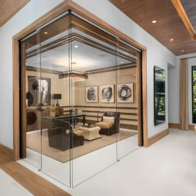 Real-Estate-Office-Interior